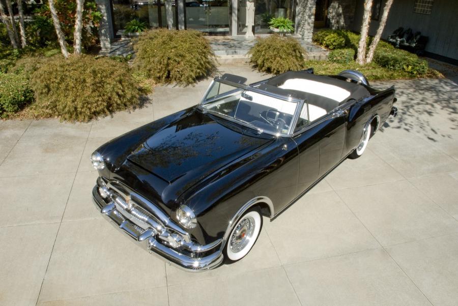  Packard Caribbean Convertible Black 1953 года  (фото 2 из 8)